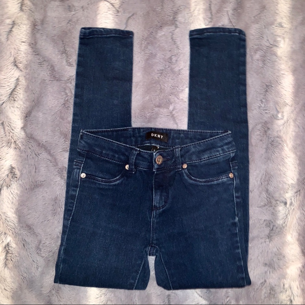 3/$20 DKNY Girls Blue skinny jeans size 8